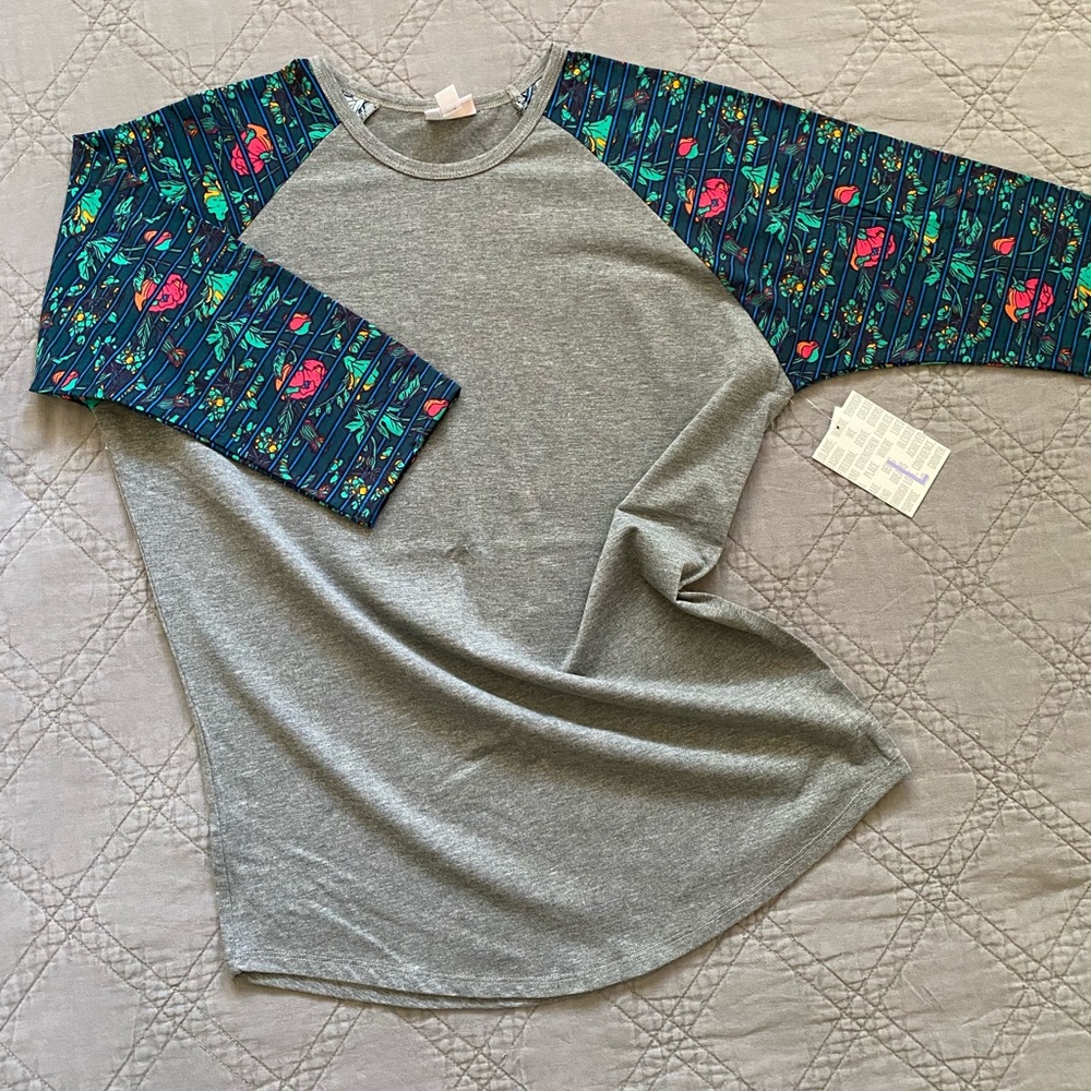 Lularoe Women’s Large Randy Raglan Tee
